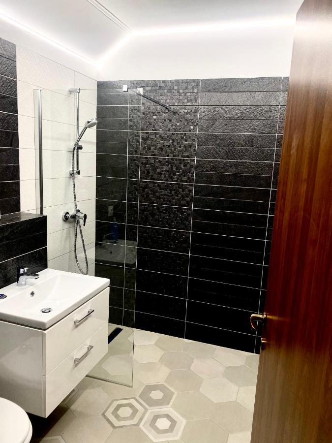 Bokorlak Apartment Одорхею-Секуйеск Экстерьер фото